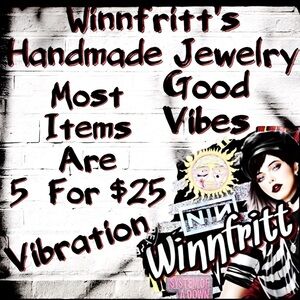 5 $8 Items For $25!💫